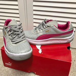 All Leather Puma Sneakers